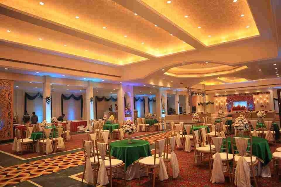 Hotel Executive Club Bareilly Exterior foto
